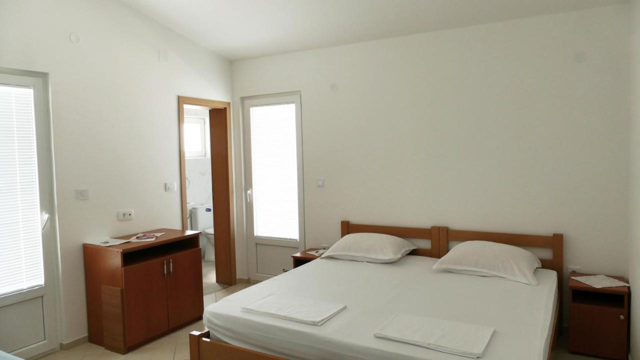 Apartmani Scepanovic ซูโตมอเร ภายนอก รูปภาพ